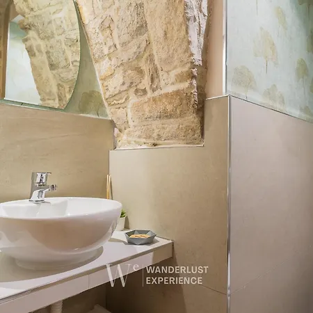 Wanderlust Experience Bea Apartment *