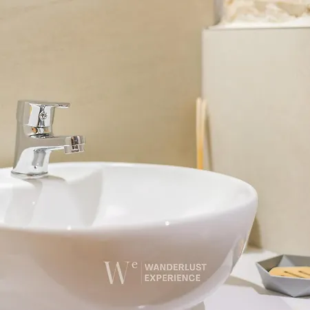 Wanderlust Experience Bea * Bitonto